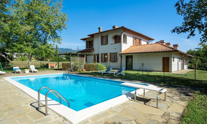 Vicchio Villa | Stunning private villa for 8 guests with WIFI, private pool, TV, patio and panoramic view