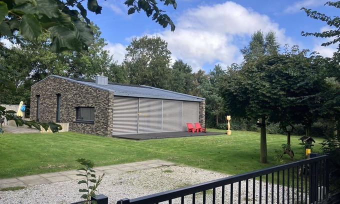 Hollum House | Stunning private villa for 6 people with WIFI, TV, terrace and pets allowed