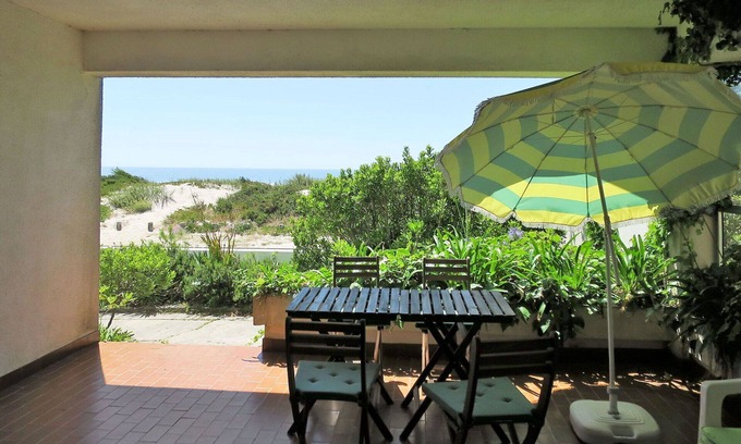 Caminha House | Stunning private villa for 8 people with TV, terrace, pets allowed and parking