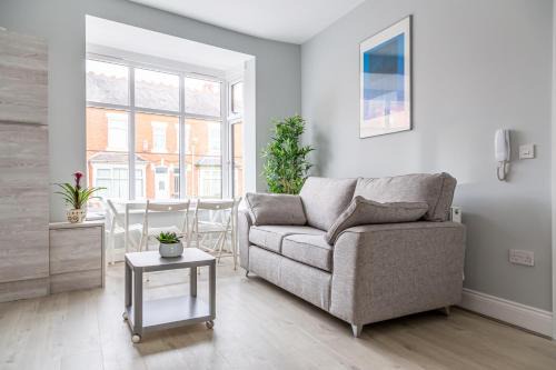 King's Heath Apartment | Stunning property fully refurbished