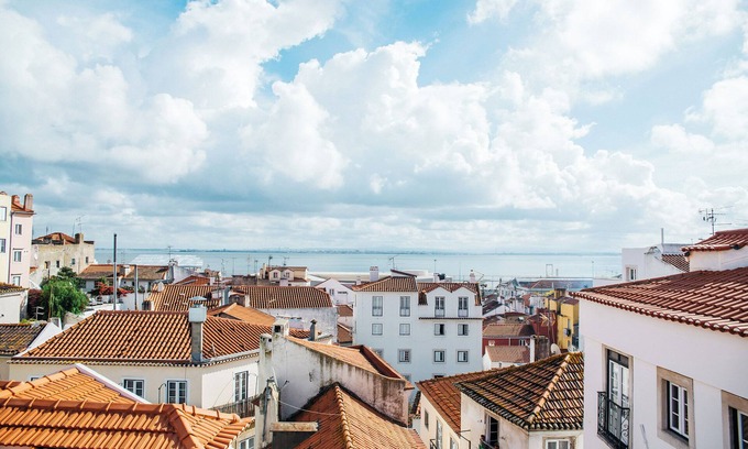 Santo Estevao Apartment | Stunning river view Portuguese Soul Large Terrace Alfama, sleeps 10