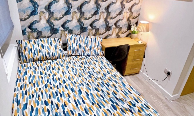 Bradford Apartment | Stunning Studio Bradford City Center