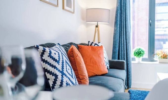 Birmingham City Centre Apartment | Stunning & Stylish apartment, City Centre, Sleep 6