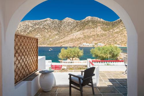 Kamares House | Stunning Sunset House on Kamares Bay with Playground