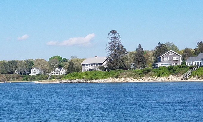 Pocasset House | Stunning sunsets overlooking Buzzards Bay