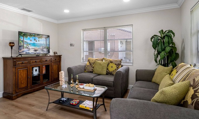 North Hyde Park House | Stunning Tampa Stay – Prime Location & Comfort!