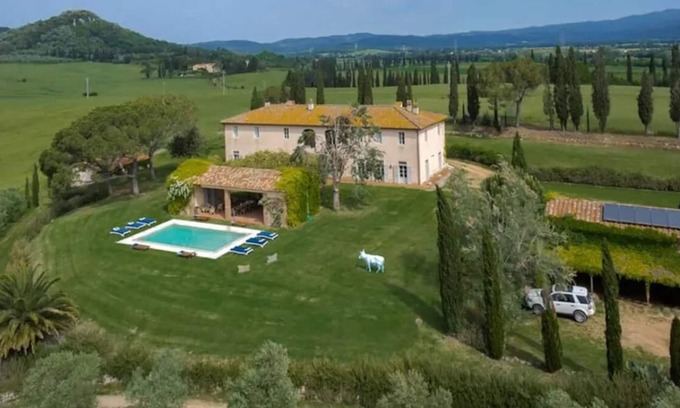Gavorrano Villa | Stunning Tuscan Villa With Pool
