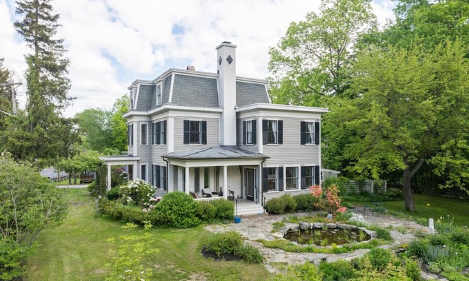 Byfield House | Stunning Victorian Estate with Lap Pool, Gardens and Huge Porch