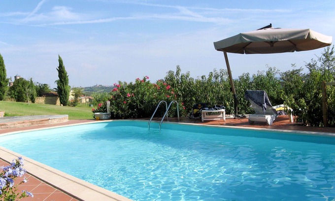 Grazzano Badoglio House | Stunning villa for 4 guests with A/C, WIFI, pool, TV and terrace