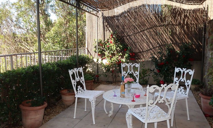 Grimaud House | Stunning villa for 4 guests with WIFI, TV, terrace and panoramic view