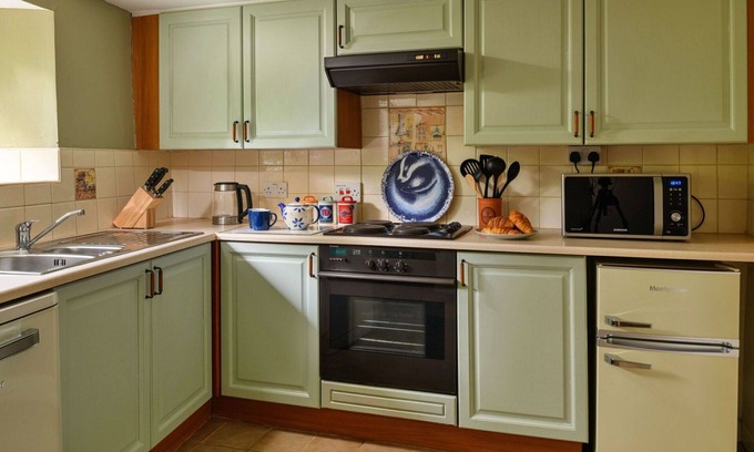 Greystoke House | Stunning villa for 4 people with WIFI, TV and pets allowed