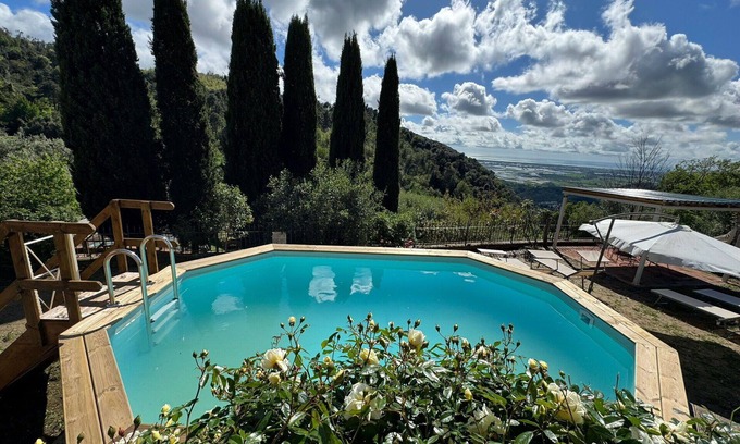 Chiatri Villa | Stunning villa with private pool, WIFI, TV, terrace, panoramic view and parking, close to Lucca