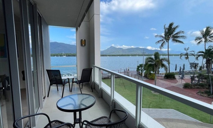 Cairns Central Business District Apartment | Stunning Water View Apartment - Pool, Gym, Sauna.