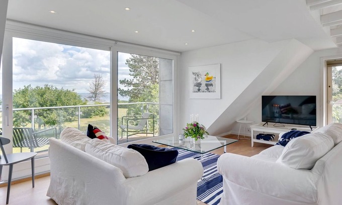 Klint House | "Stygg" - 20m from the sea by Interhome