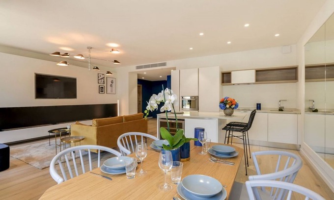 Chaucer Apartment | Style comfort and convenience seamlessly come together