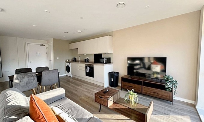 Everton Apartment | Stylish 1BR Flat Liverpool City Centre
