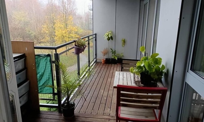 Crawley Apartment | Stylish 2BD near Gatwick Airport in Crawley
