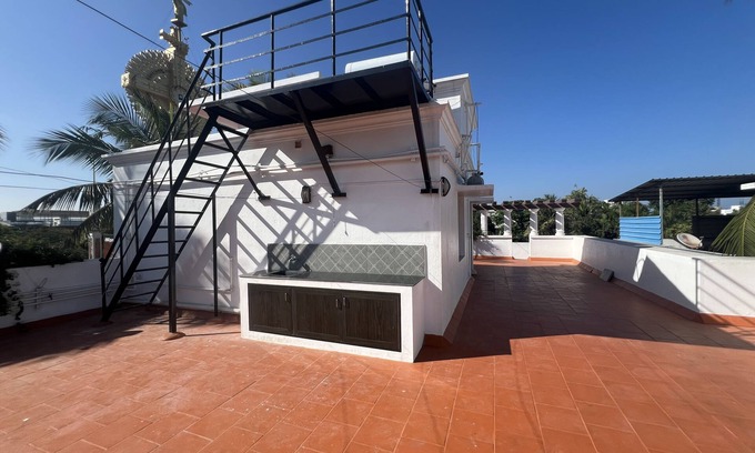 Sadras Villa | Stylish 6BHK Villa for 14 in ECR. Ideal for a large family or friends.