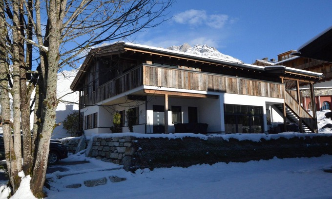 Hinterthal Apartment | Stylish apartment in the centre of charming Hinterthal