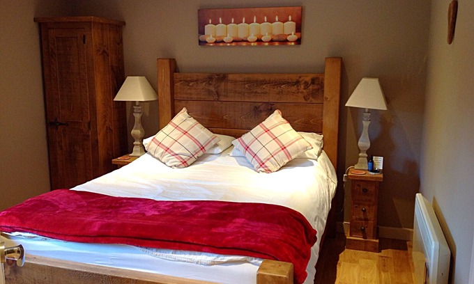 Easton Apartment | Stylish Apartment on farmland in a peaceful rural location