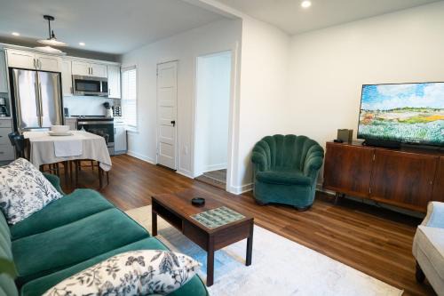 Lewisburg Apartment | Stylish Apt Walk to Shops, Dining, and Bucknell
