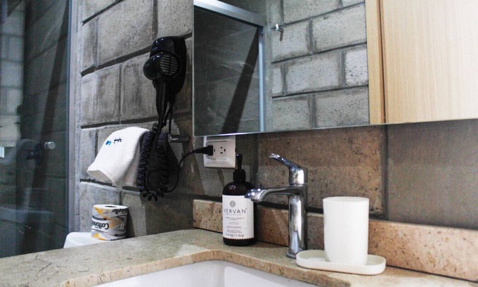 Downtown Guadalajara Apartment | Stylish Authentic Loft w/Gym & Coworking | 1 BD | Tribu Colón