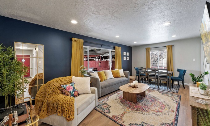 Midvale House | Stylish, Comfortable, Mtn Views, Huge Fenced Yard, King Beds, Cozy Fireplace!