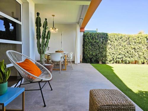 Pasito Blanco Apartment | Stylish & cozy home by the beach