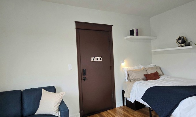 Uptown Condo | Stylish downtown Denver studio in walkable neighborhood.