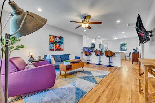 Candler-McAfee Apartment | Stylish Duplex Near East Lake Golf Course-Unit B