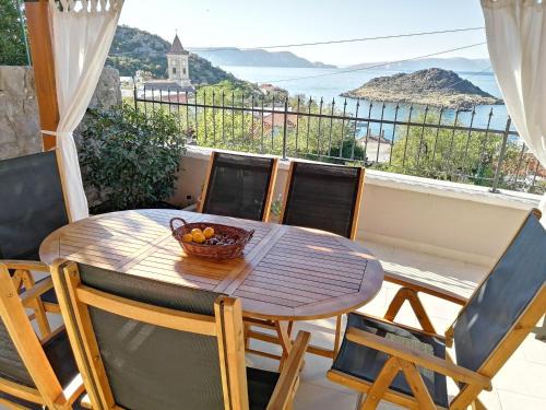 Sveti Juraj House | Stylish holiday home Lorena
