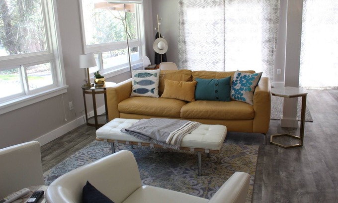 Union Hill-Novelty Hill House | Stylish house on 13 acres, close to great wineries, hiking, shopping and dining.