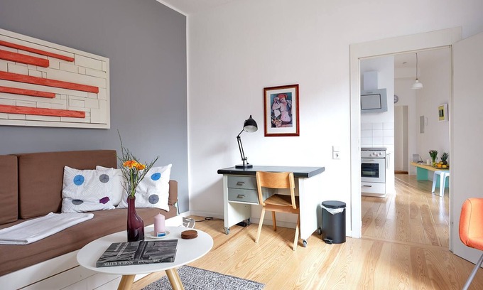Aachen House | Stylish living for non-smokers