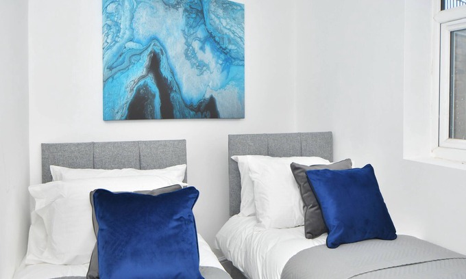 Burslem Apartment | Stylish Serviced Apartment in Stoke-on-Trent