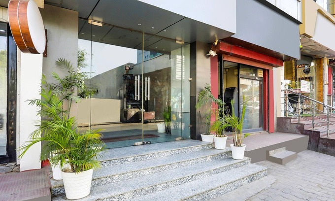 Dehradun House | Stylish Stays Near Isbt Dehradun