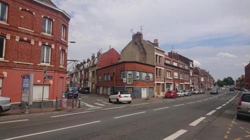 Mons-en-Baroeul House | Stylish Studio with Kitchen Lille