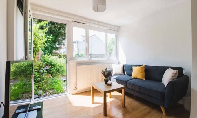 Seven Sisters Apartment | Stylish & Tranquil Flat with Excellent Connectionsnn