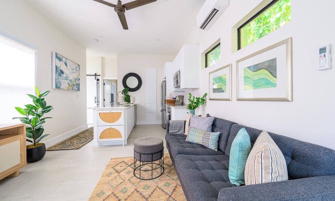 Buena Vista House | Stylish two-bedroom home in Buena Vista with private spa