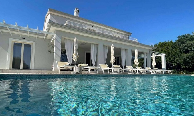 Tar-Vabriga Villa | Stylish villa for 8 people in Tar-Vabriga