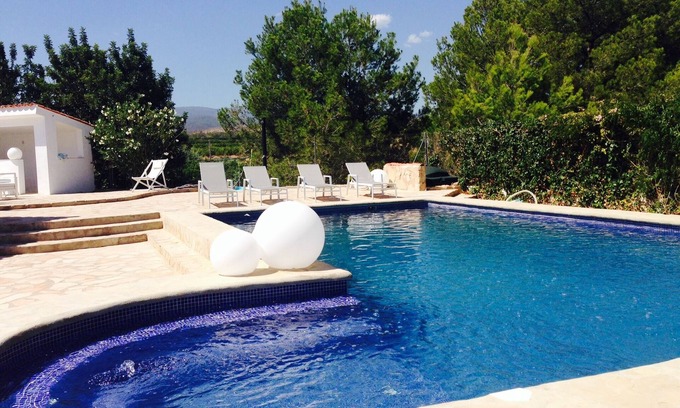 Pedralba House | Stylish Villa with private pool and mountain view