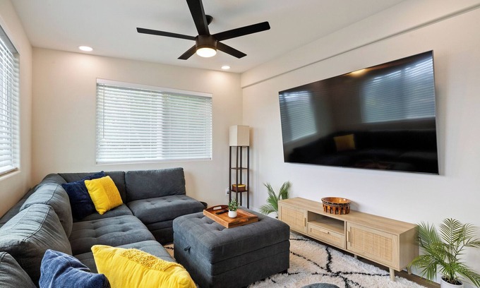 Kahuku House | "Sugar Mill Shack" + A/C in every room