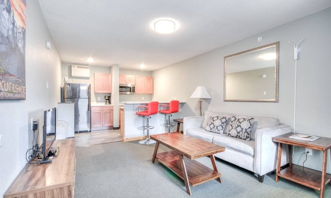 Rapid City Apartment | Suite 209 - 1BR Apartment | 1 Bed, 1 Bath