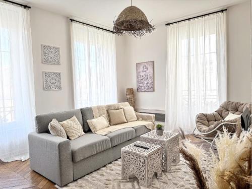 Oullins Apartment | Suite Cinnabar - Check in h24 - Wifi