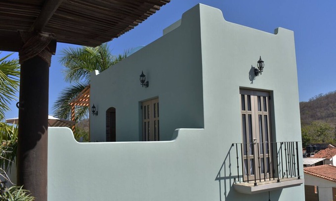 Santa Maria Huatulco Condo | Suite de lujo con patio y alberca a 5 min del mar