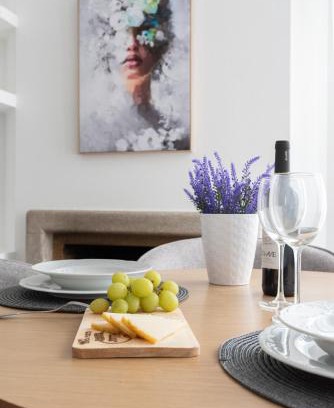 Casco Vello Apartment | Suite Deluxe By Princesa con Parking