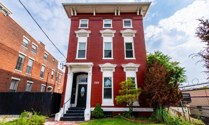 Smoketown Jackson House | Suite near downtown Louisville, KY - Suite IV