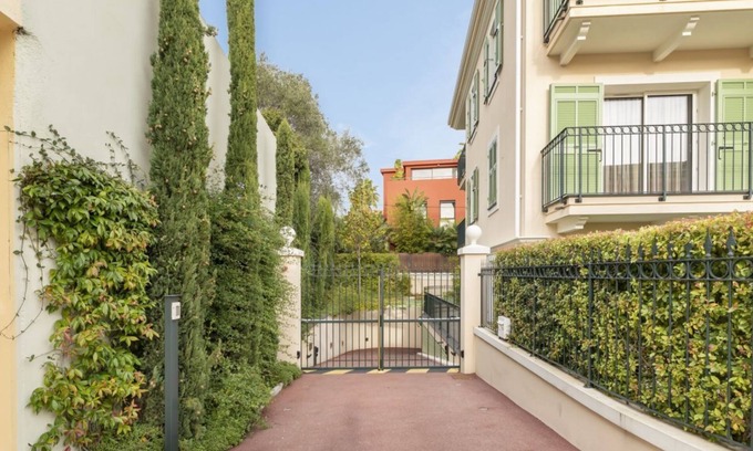 Cap-Ferrat Apartment | Suite Odyssée 001