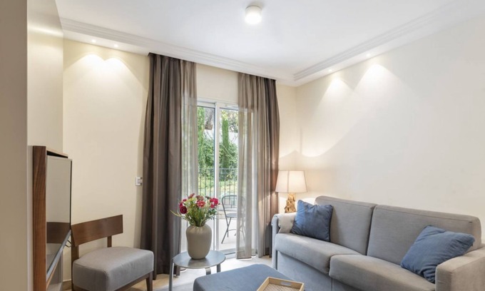 Cap-Ferrat Apartment | Suite Odyssée 2 - Five Star Holiday House