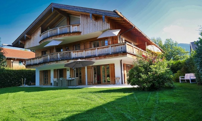 Rottach-Egern Apartment | Suite Ringbergblick
