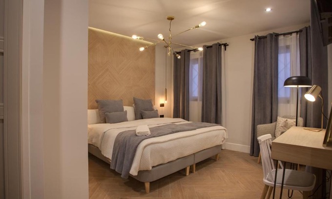 Palacio House | SUITES YOU Soho